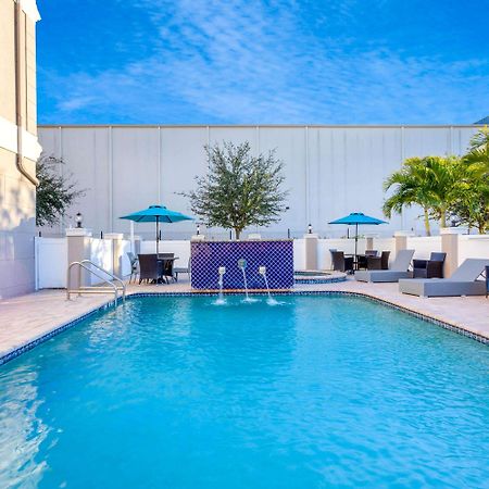 La Quinta By Wyndham Tampa Central Kültér fotó