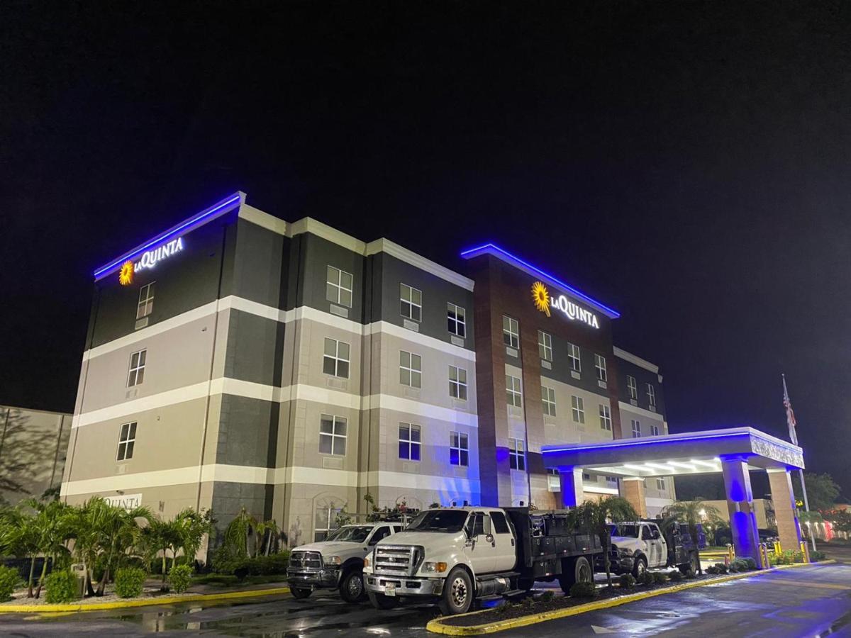 La Quinta By Wyndham Tampa Central Kültér fotó