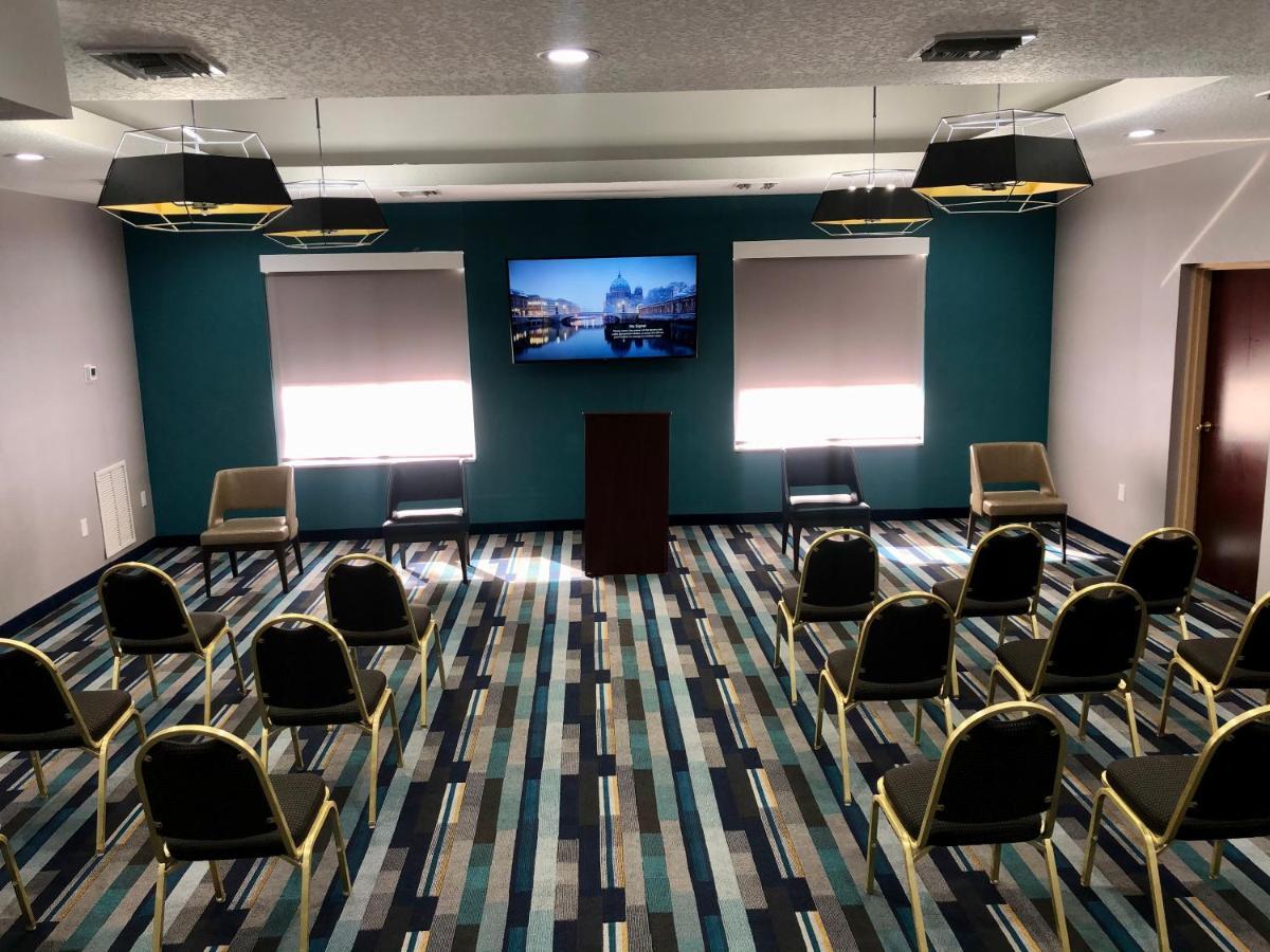La Quinta By Wyndham Tampa Central Kültér fotó